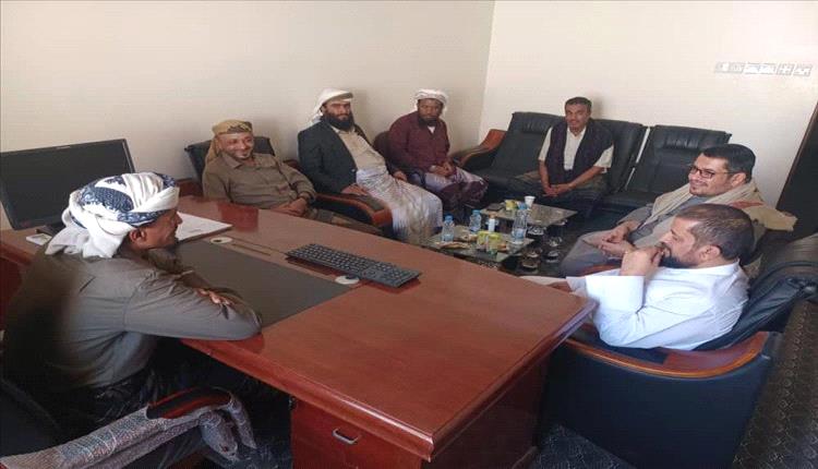 مدير عام الأوقاف بمحافظة شبوة يلتقي مؤسس مؤسسة البركة الخيرية لمناقشة إسهاماتها بالمحافظة
