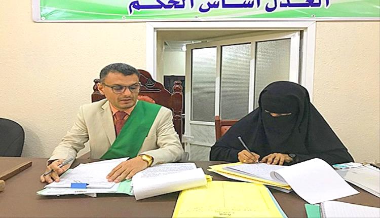 قضية "فساد مصافي عدن".. غياب المتهمين يعرقل العدالة والنيابة ترفض محامي المحكمة