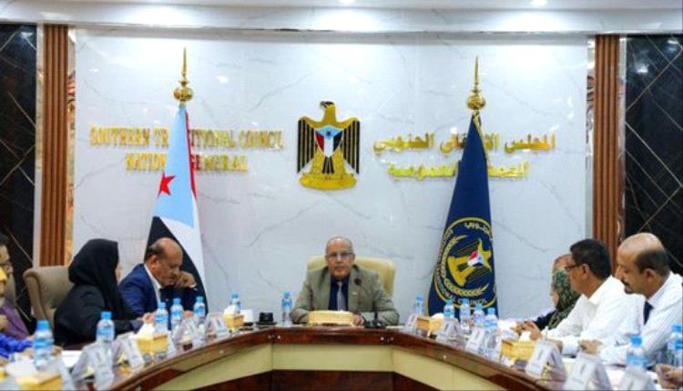 في ذكرى فك الارتباط.. "الانتقالي" يجدد التمسك باستقلال الجنوب ويحذّر من محاولات الالتفاف على القضية