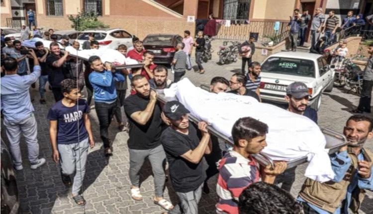 ضربات إسرائيلية تقتل 20 شخصا في غزة بينهم صحفي ومسؤول في الدفاع المدني
