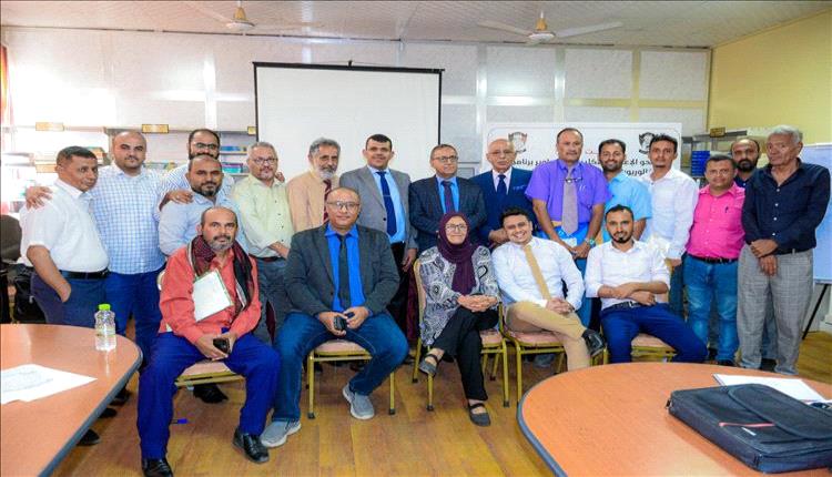 اختتام ورشة مراجعة الرؤية والرسالة والأهداف بكلية طب الأسنان
