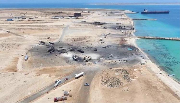 روسيا تجلي 19 بحارًا بعد استهداف ناقلتهم قبالة اليمن بضربة أمريكية