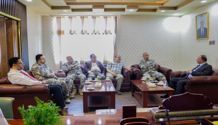أمن البحار في صدارة التنسيق.. وزير النقل يبحث مع خفر السواحل سُبل تعزيز الحماية البحرية