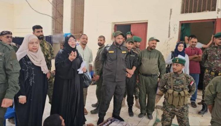 لجنة التحقيق الوطنية تتفقد سجون لحج: مطالبات بتحسين أوضاع النزلاء وتوفير محاكمات عادلة
