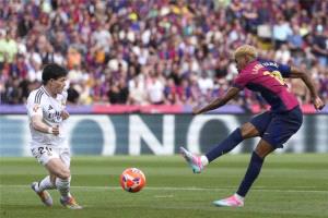 برشلونة مهدد بعقوبات بعد أحداث الكلاسيكو
