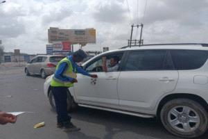 شرطة السير بلحج تواصل فعاليات أسبوع المرور العربي بحملات توعوية واسعة