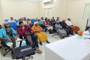 سقطرى: انطلاق دورة تدريبية للأئمة والخطباء بدعم إماراتي لتعزيز الخطاب الديني الهادف