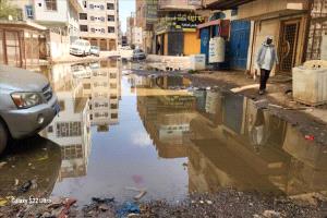مياه المجاري تغرق شوارع التقنية في ظل صمت السلطات المعنية
