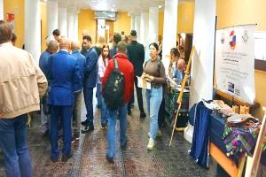 موسكو.. معرض حضرمي يُبرز جمال التراث ويستعرض فرص السياحة البيئية