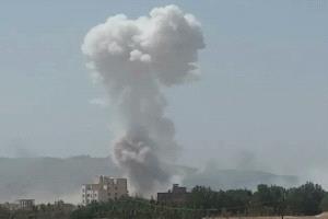 انفجارات عنيفة تهز محيط مطار صنعاء وسط أنباء متضاربة وغموض رسمي