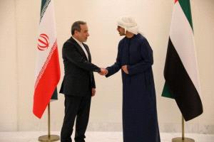 لقاء إماراتي–إيراني في أبوظبي يبحث استقرار المنطقة ومحادثات طهران وواشنطن
