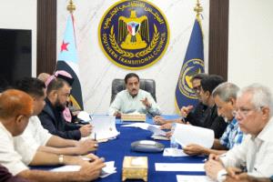 الأمانة العامة بالانتقالي تناقش تقرير أوضاع المساجد والمراكز الدينية في الجنوب