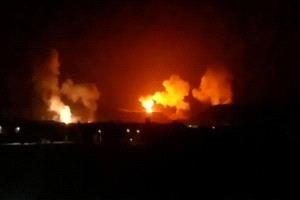 غارات أميركية عنيفة على مواقع للحوثيين في عدة محافظات وأنباء عن إصابات بصنعاء
