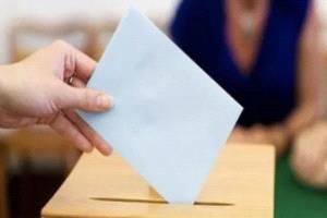 الناخبون في رومانيا يدلون بأصواتهم اليوم في انتخابات الرئاسة