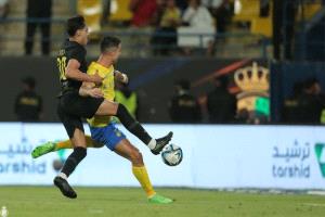 اتحاد جدة يقلب الطاولة على النصر ويقترب من لقب الدوري السعودي