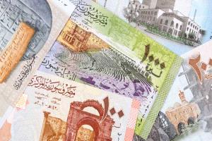 سوريا تعتزم طباعة العملة في الإمارات وألمانيا بدلا من روسيا