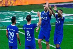 الهلال ينجو من كمين الفتح ويقلب الطاولة برباعية مثيرة في الوقت القاتل