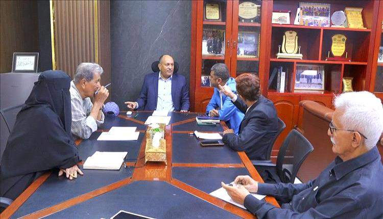 عدن.. ضبط الأسواق ومكافحة الاحتكار على رأس أولويات وزارة الصناعة