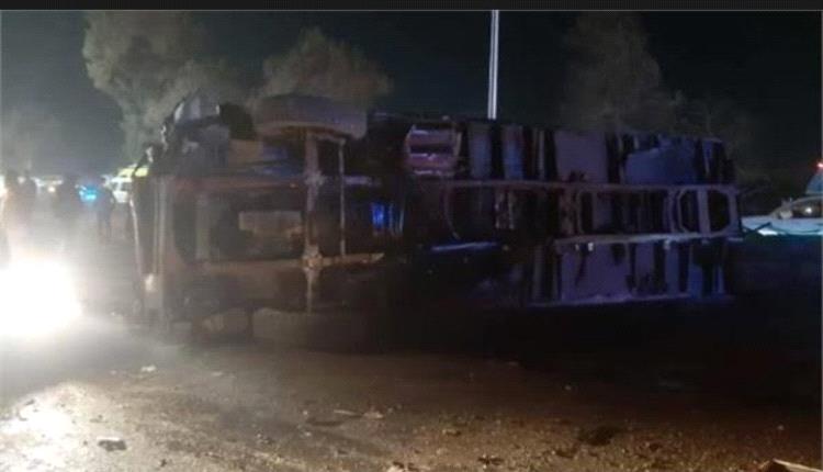 🔴 عاجل | مصرع 4 أشخاص وإصابة 11 آخرين في حادث انقلاب ميكروباص بكفر الشيخ