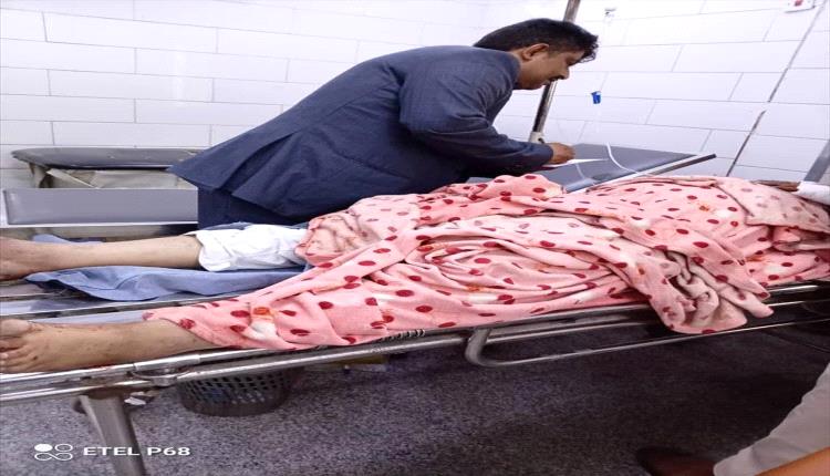 نائب رئيس هيئة النقل يطمئن على مصابي حادث العرقوب بعدن