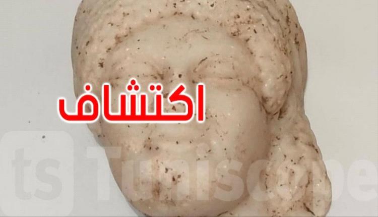 اكتشاف قناع من المرمر يعود للقرن الرابع قبل الميلاد في موقع توفاة بقرطاج