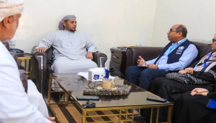 سقطرى تتعاون مع الصحة العالمية للحد من انتشار البعوض والأمراض الناقلة
