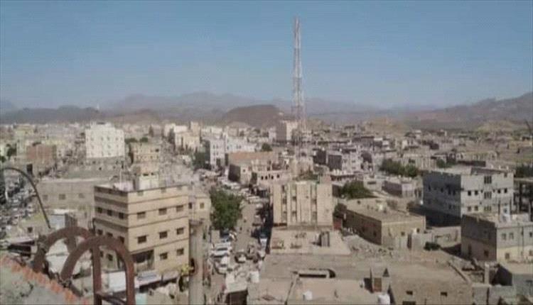 مأساة تهز ردفان.. العثور على ثلاثة أطفال متوفين داخل سيارة مهجورة