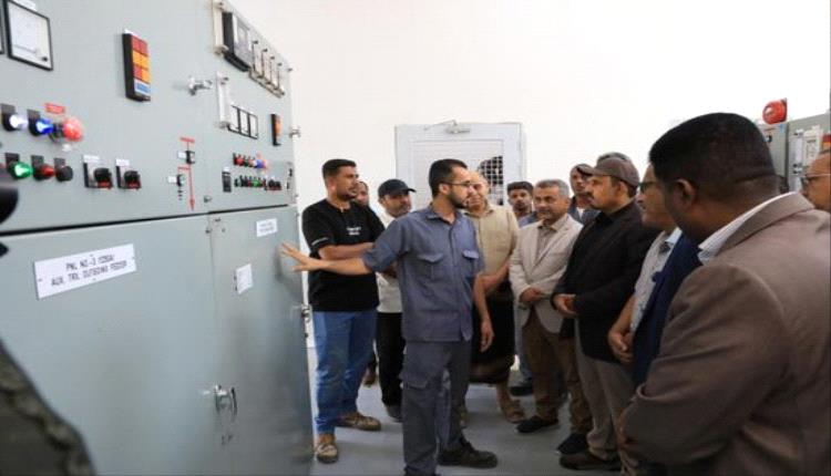 حضرموت تطلق مشاريع كهرباء جديدة لتعزيز استقرار الشبكة في المكلا
