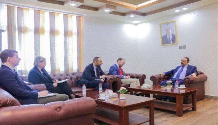 وزير النقل يدعو لخفض رسوم التأمين على الموانئ والمطارات لتخفيف الأعباء الاقتصادية