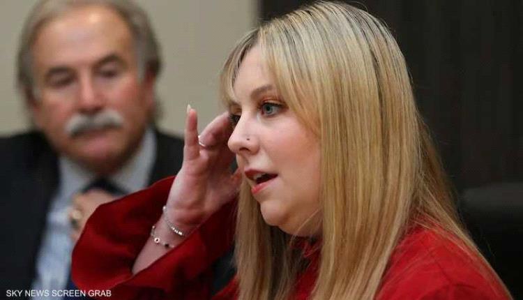 تعويض 10 ملايين دولار لمعلمة أميركية بعد "حادث" مع طالب   