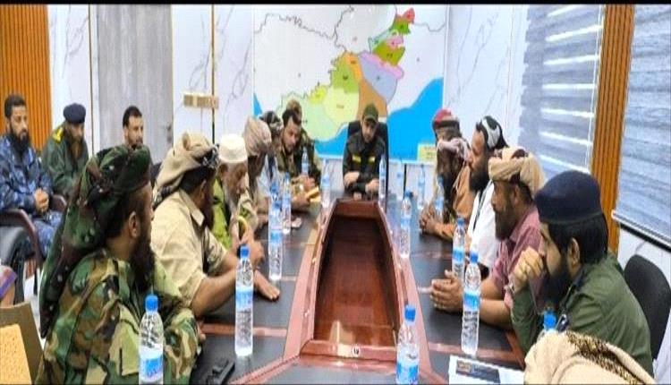 لحج.. اجتماع موسع لمشائخ العند مع مدير الأمن لتعزيز الاستقرار

