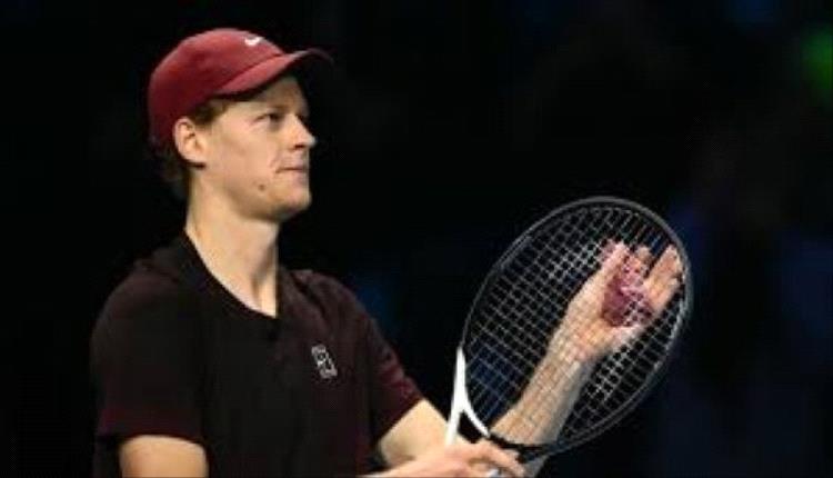 سينر يتألق ويطيح بزفيريف قبل نهائي البطولة الختامية للتنس