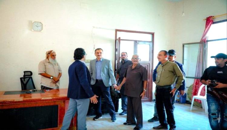 محافظ عدن يطلّع على استعدادات مهرجان الطفل الموهوب لدعم الإبداع والقيم الثقافية