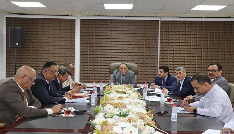 اللجنة الوطنية لتنظيم وتمويل الواردات تشدد على الالتزام الكامل بالتدابير التنظيمية المعتمدة