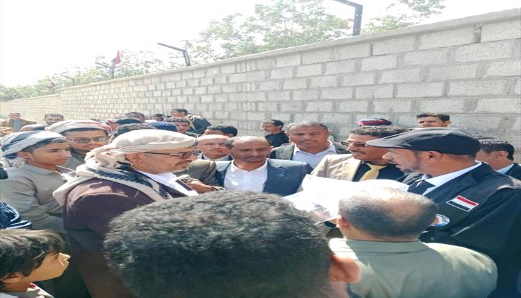 نقابة المحامين بمأرب تقف إلى جانب الجرحى المعتصمين وتشكل فريقاً قانونياً لدعم حقوقهم