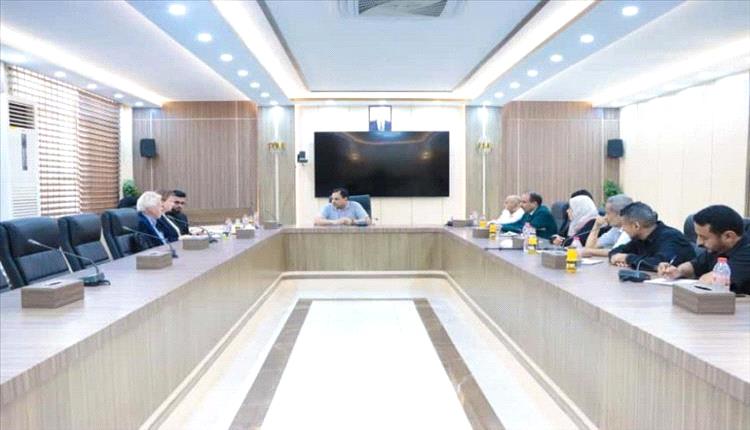 اليمن وهولندا تتعهدان بتعزيز التعاون الزراعي والمائي والسمكي