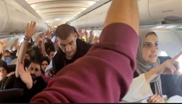 عاجل.. لغز طائرة الفلسطينيين الغامضة.. تحمل 153 شخصا وهبطت في جنوب أفريقيا فجأة