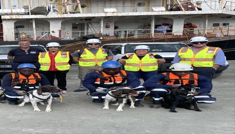 سفيرة بريطانيا تؤكد دعمها لـ "يونفيم" في ضمان تدفق المساعدات ومنع التهريب إلى اليمن