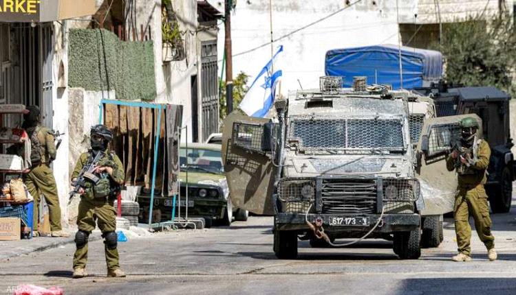 إسرائيل تقتل 5 جنوبي قطاع غزة.. وشابين في الضفة