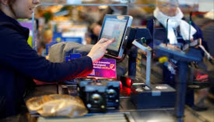 الأميركيون يتجهون لإنفاق قياسي خلال موسم العطلات رغم القلق الاقتصادي