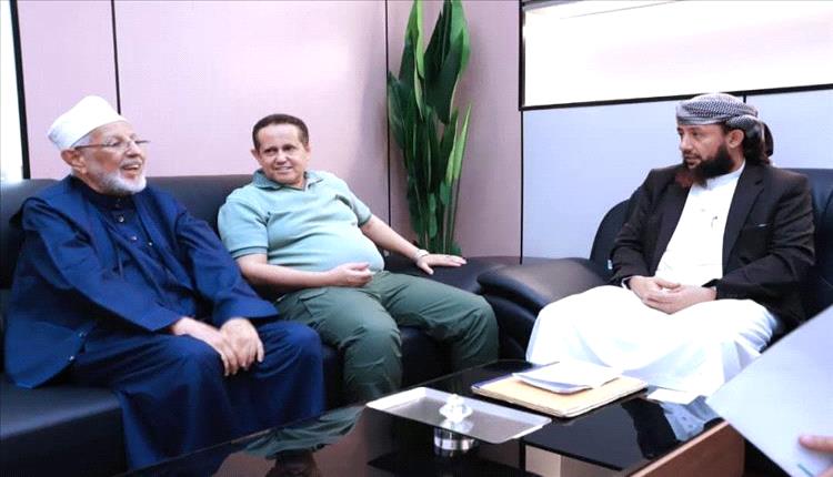 نائب وزير الأوقاف يعزز الشراكة مع لحج لتطوير الأداء الخدمي