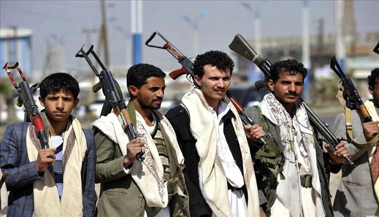 الحوثيون يطيّفون التعليم في إب بحملة إحلال واسعة