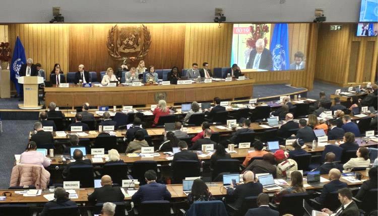 اليمن يدعو المجتمع الدولي لمواجهة تهديدات الحوثيين للملاحة البحرية