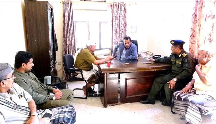 محافظ أبين يشدد على تسهيل إجراءات الأحوال المدنية للمواطنين