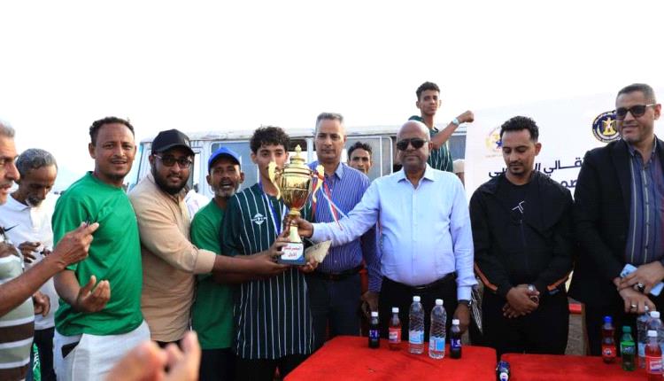 برعاية الانتقالي.. عدن تنظم سباق اختراق الضاحية احتفاءً بالذكرى الـ58 للاستقلال