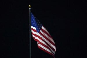 قرار مفاجئ في واشنطن.. الخارجية الأمريكية تجمّد التأشيرات لحاملي الجواز الأفغاني