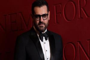 انتقادات لعمرو يوسف بسبب شرحه لكلمة نابية منذ سنوات وربطها بالتطور
