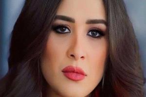 ياسمين عبد العزيز تكشف حقيقة ارتباطها بحارس مرمى شهير