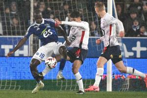 ليل يسقط أمام ستراسبورغ في منافسات الدوري الفرنسي 