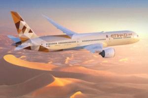 الاتحاد للطيران توسع أسطولها بإضافة 32 طائرة عريضة البدن لتعزيز عملياتها
